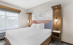 Best Western Plus Rose City Conference Center Inn